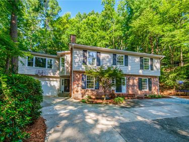 613 Shadylawn Road, Chapel Hill, NC 27514