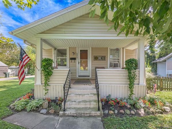 2820 Lansing Drive, Dayton, OH 45420