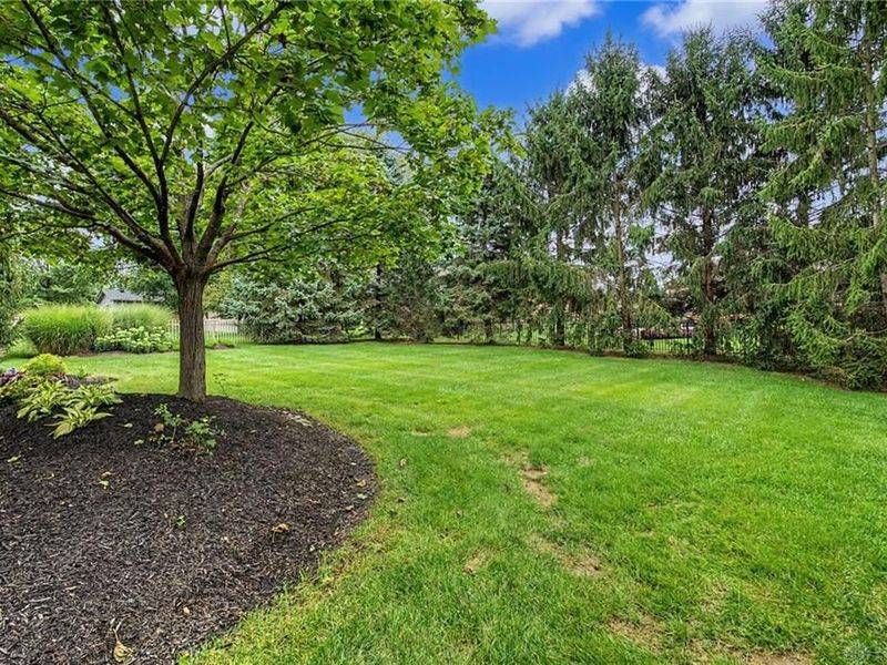 325 Christopher Drive, Clearcreek Township, OH 45458 Photo 37