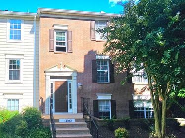 12103 GREEN LEDGE COURT, Unit 201, FAIRFAX, VA 22033
