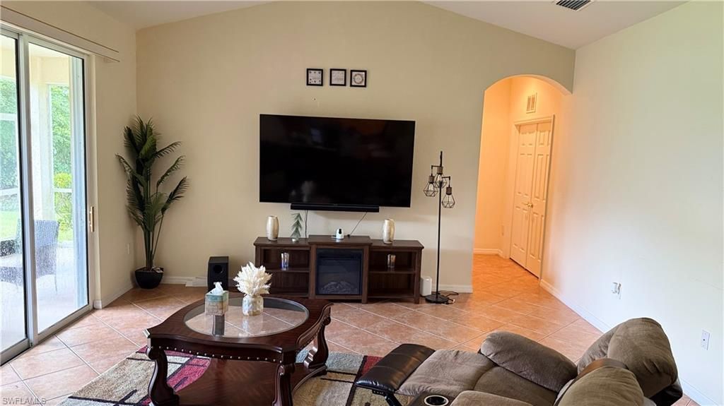10601 Sir Michaels Place Dr, Bonita Springs, FL 34135 Photo