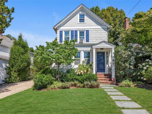 64 Tooker Avenue, Oyster Bay, NY 11771