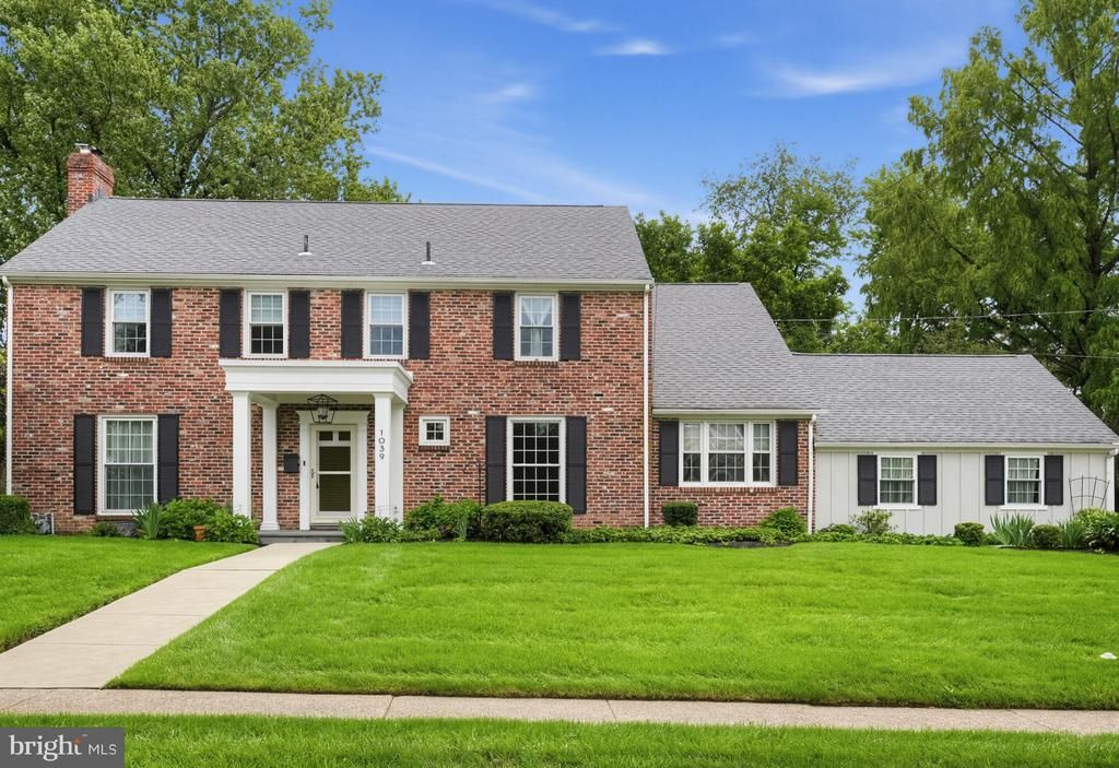 1039 STEVENS DRIVE, FORT WASHINGTON, PA 19034