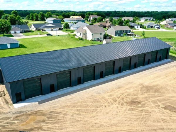 610 4th Avenue SW, New London, MN 56273