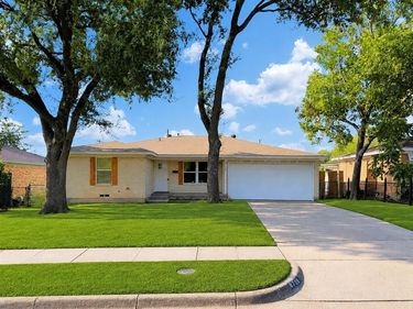 8706 Reva Street, Dallas, TX 75227