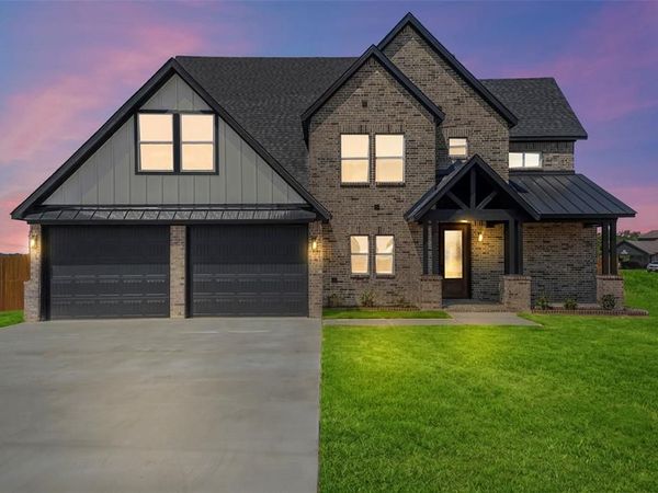 205 Spade Ranch Road , Trinidad, TX 75163