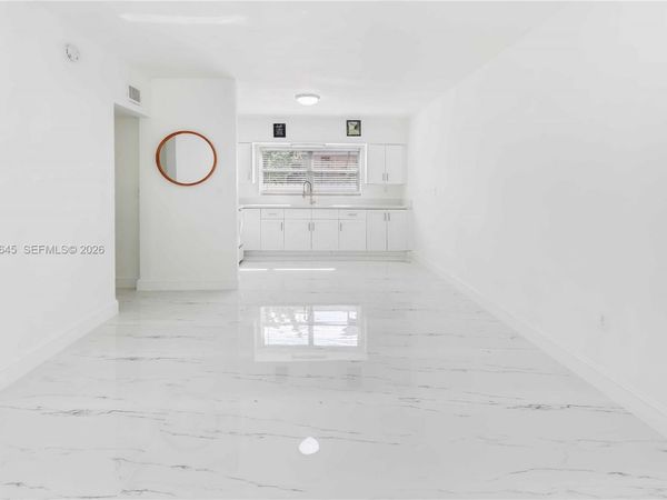 1236 NE 109th St, Unit 2, Miami, FL 33161