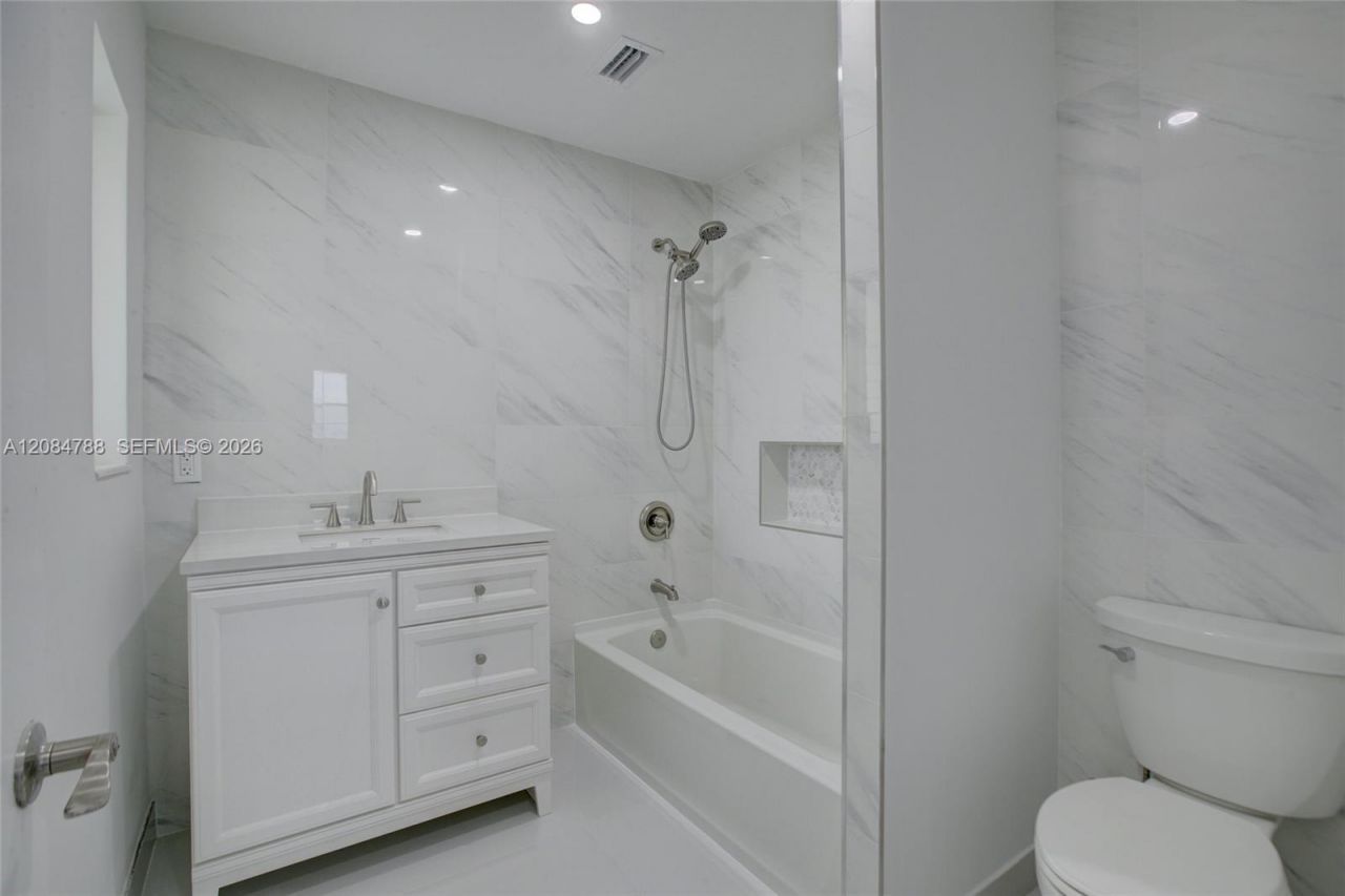 1801 N 54th Ave, Hollywood, FL 33021 Photo