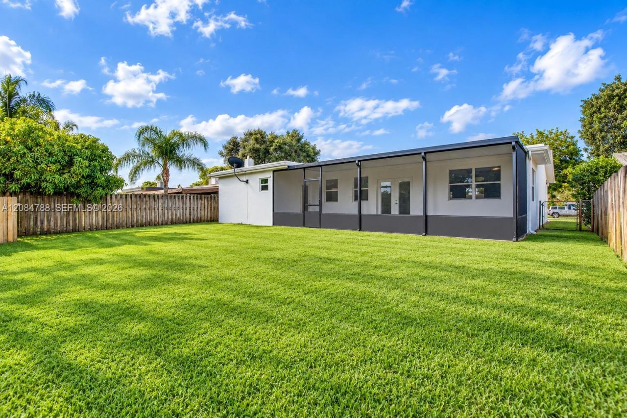 1801 N 54th Ave, Hollywood, FL 33021 Photo