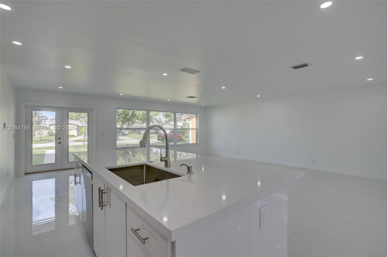 1801 N 54th Ave, Hollywood, FL 33021 Photo