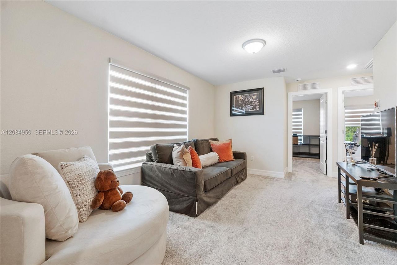 2905 Olivia Ave, Lauderdale Lakes, FL 33311 Photo