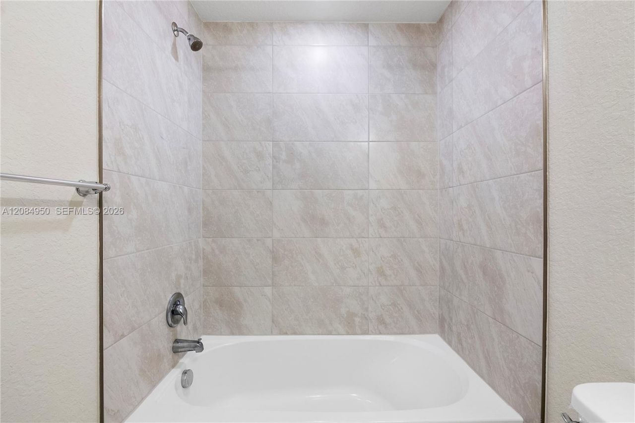 2905 Olivia Ave, Lauderdale Lakes, FL 33311 Photo