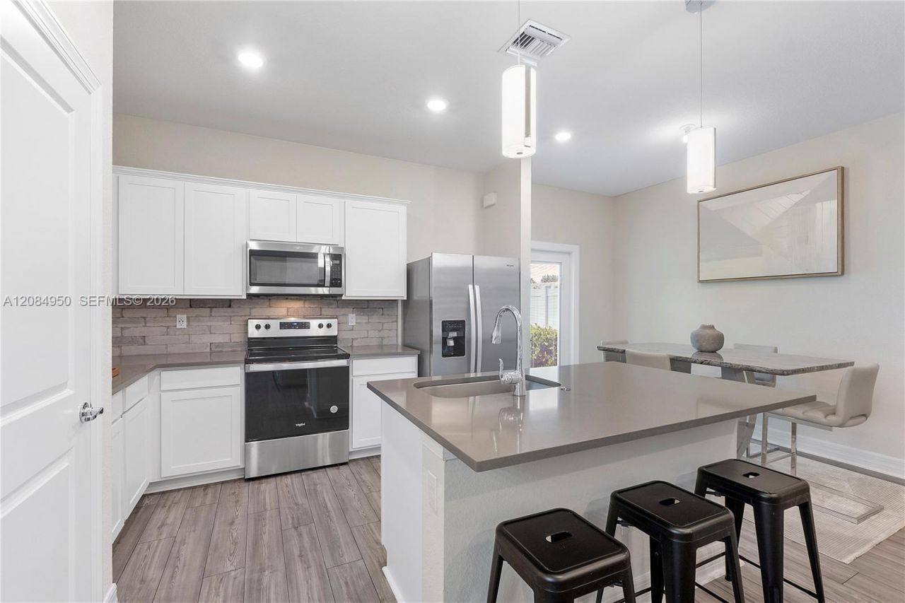 2905 Olivia Ave, Lauderdale Lakes, FL 33311 Photo