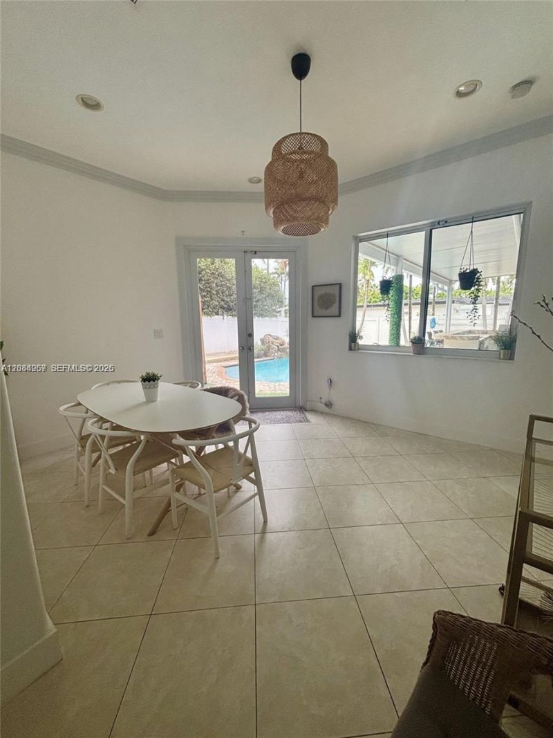 1116 N 13th Ct, Hollywood, FL 33019 Photo