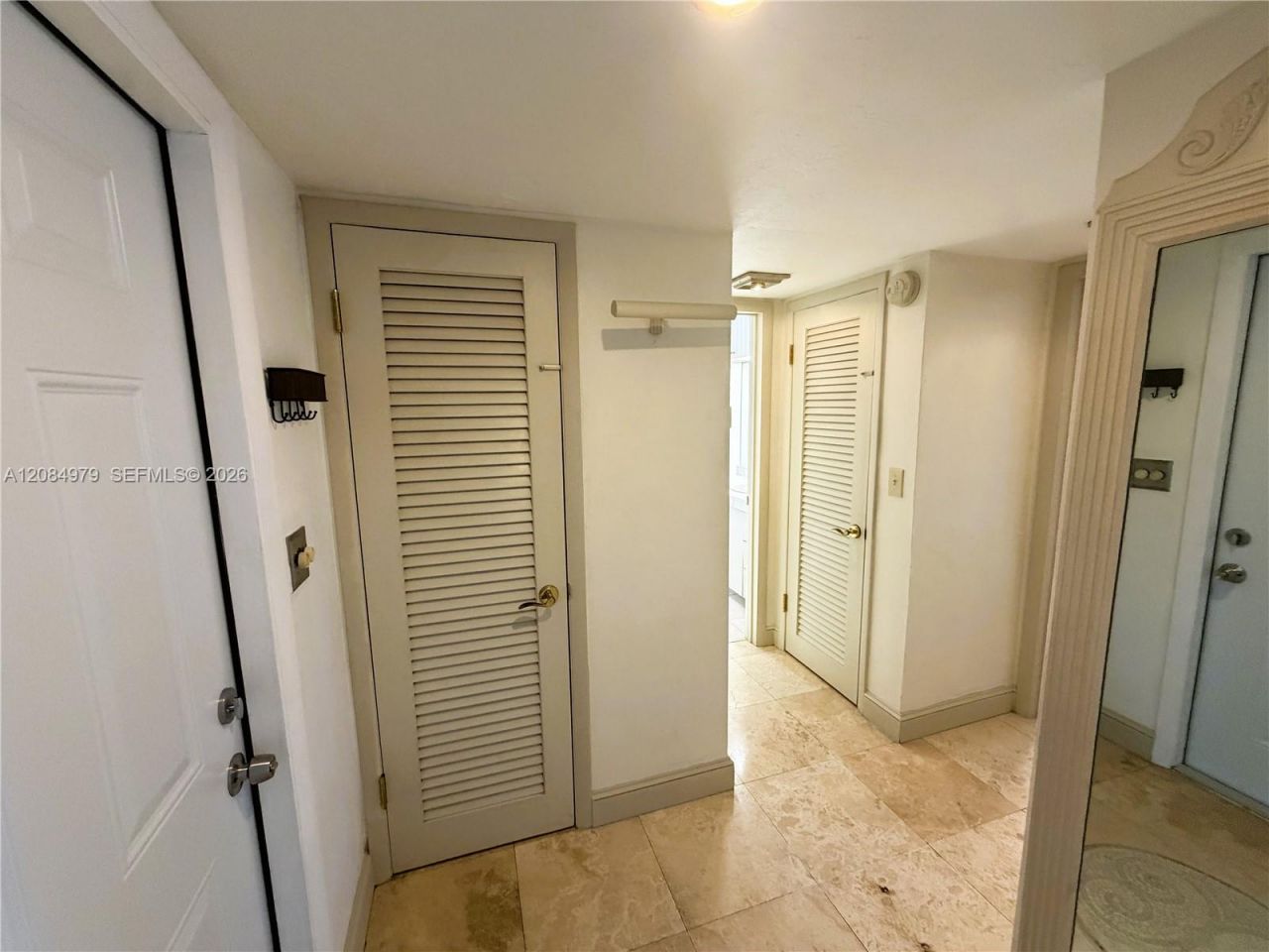 7550 SW 82nd St , Unit F204, Miami, FL 33143 Photo