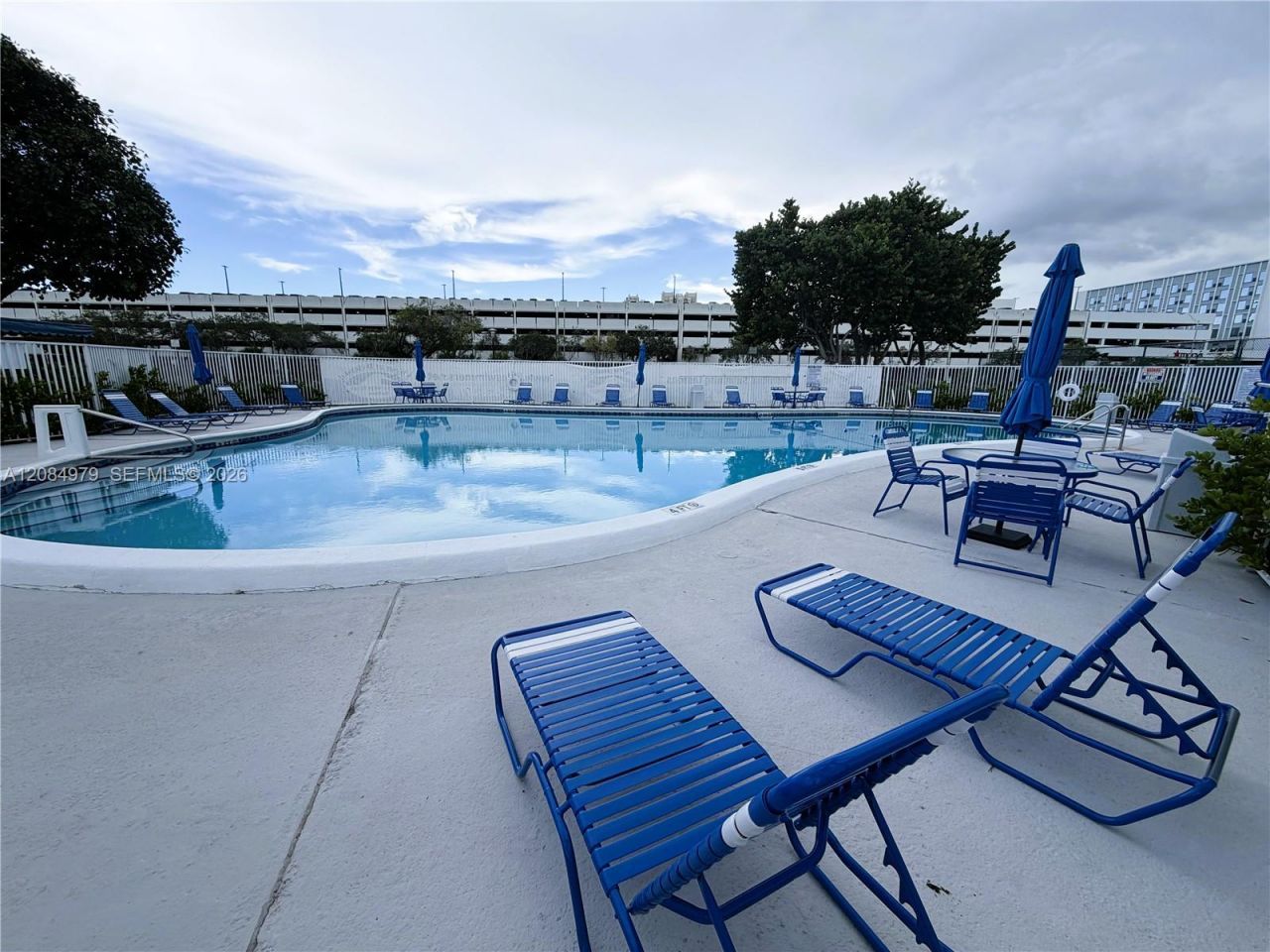 7550 SW 82nd St , Unit F204, Miami, FL 33143 Photo