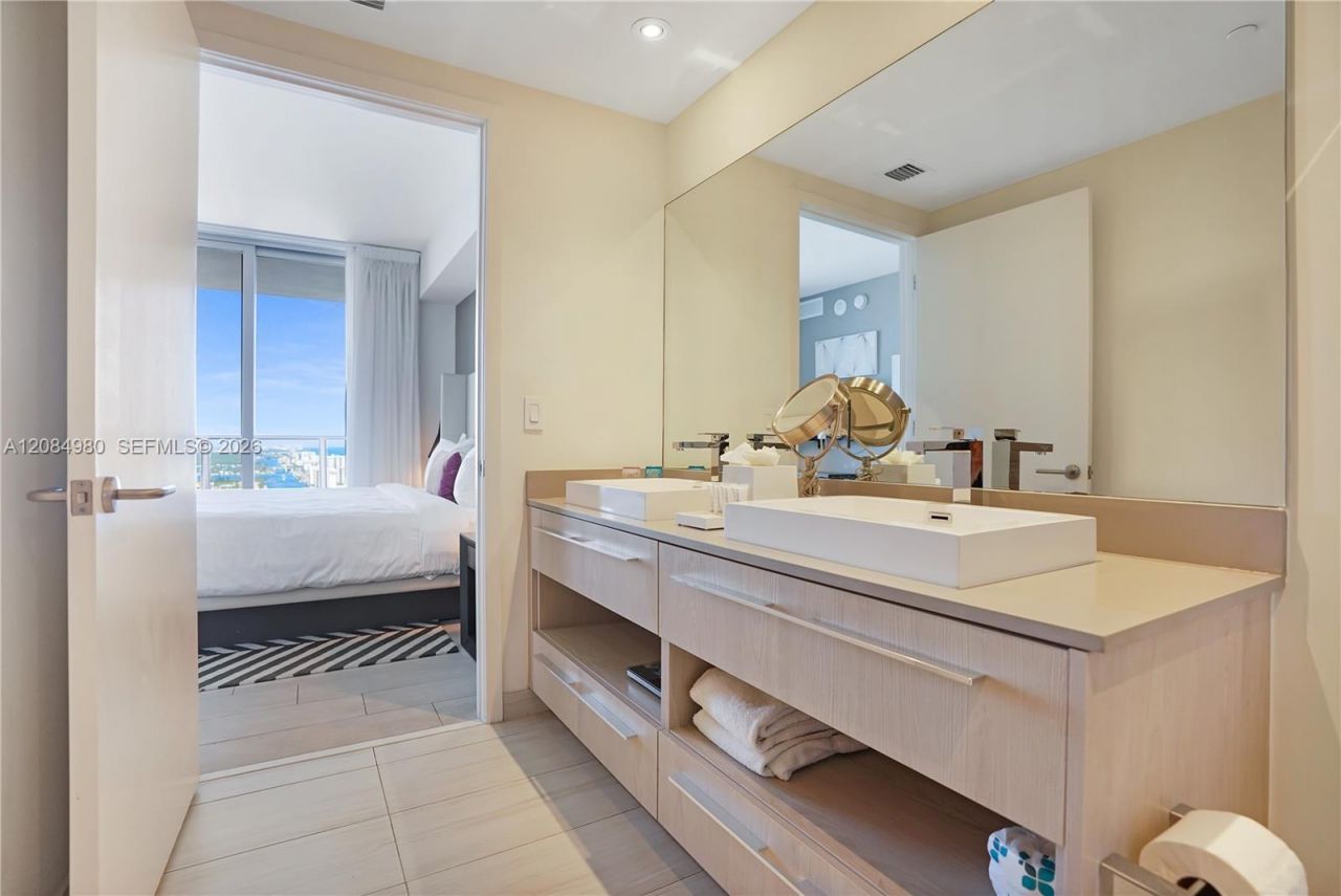 4010 S Ocean Dr, Unit R3302, Hollywood, FL 33019 Photo