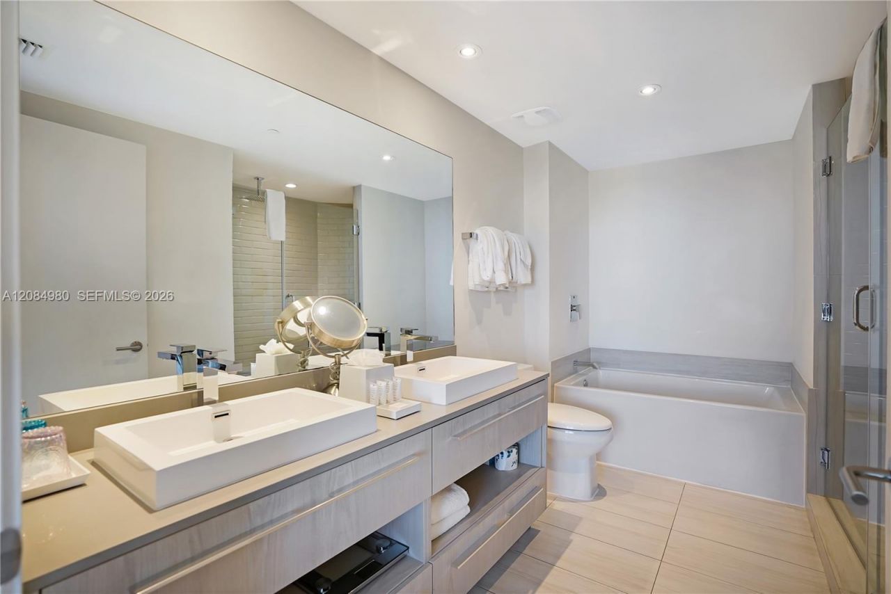 4010 S Ocean Dr, Unit R3302, Hollywood, FL 33019 Photo