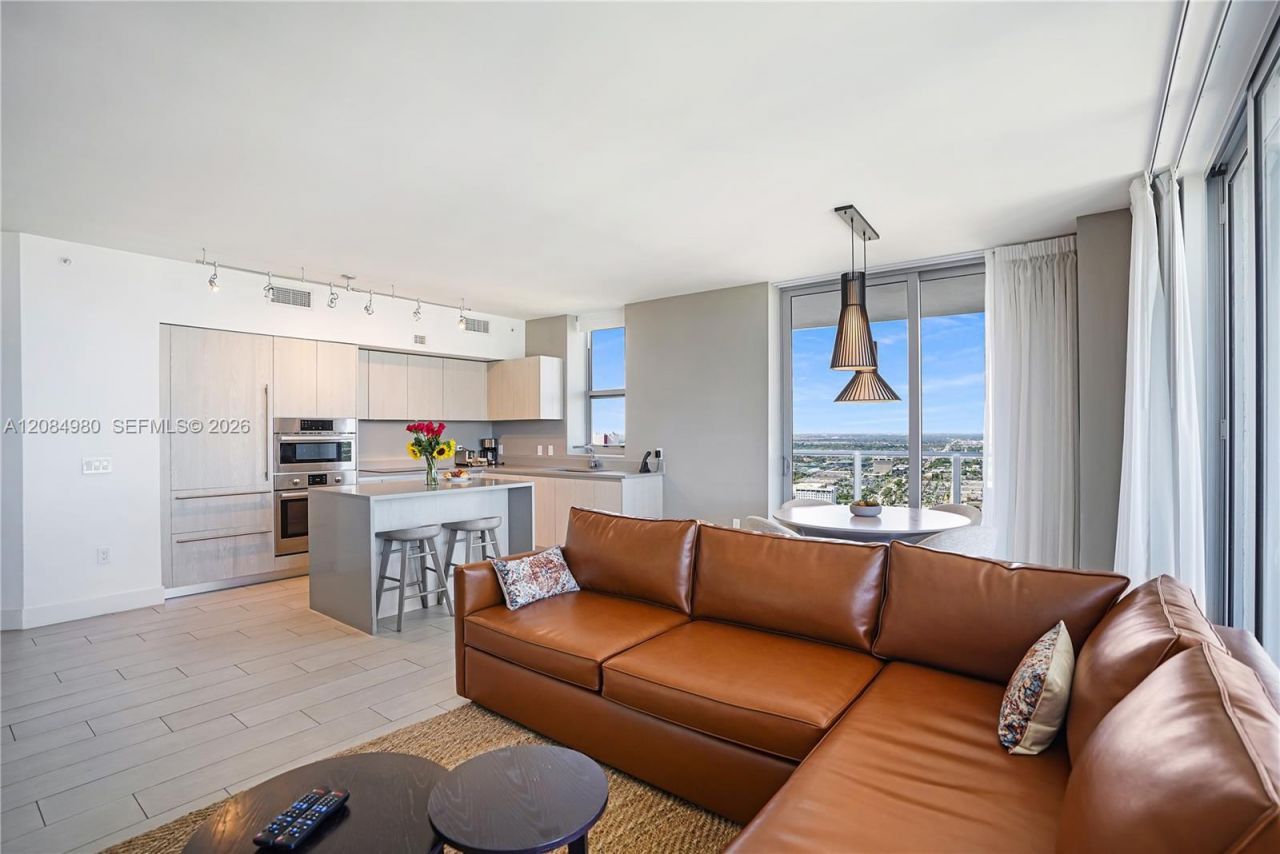 4010 S Ocean Dr, Unit R3302, Hollywood, FL 33019 Photo