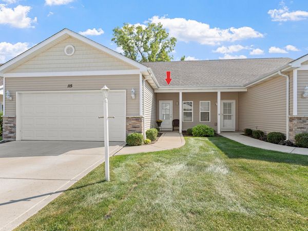 115 Summertree Drive , Porter, IN 46304