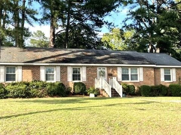3000 Berkley Drive , Rocky Mount, NC 27803