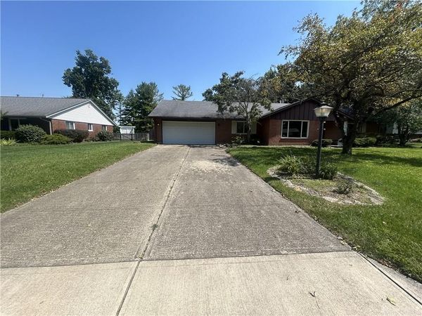 7912 Southbury Drive, Centerville, OH 45458