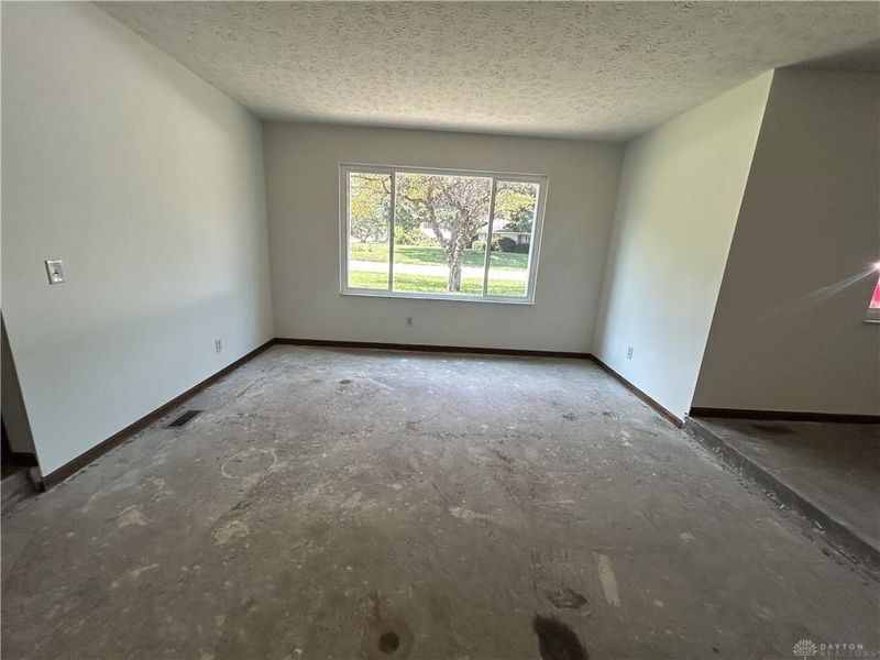 7912 Southbury Drive, Centerville, OH 45458 Photo 11