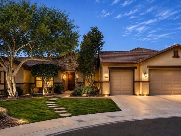 40008 N MAIDSTONE Court, Anthem, AZ 85086