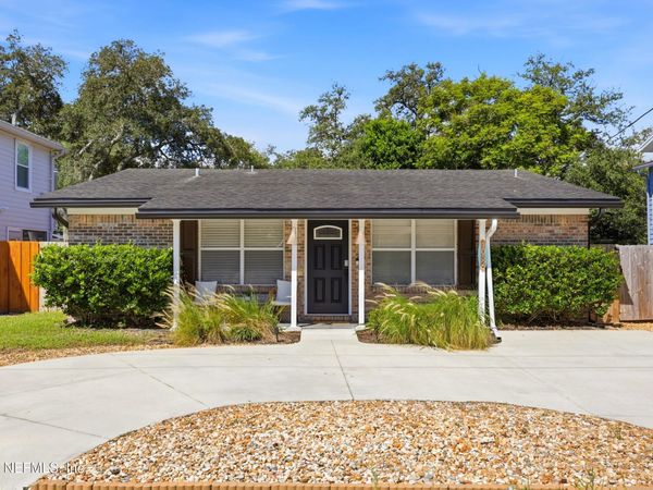 1052 PENMAN Road, Jacksonville Beach, FL 32250