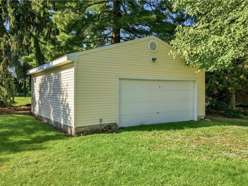 103 Lisbon Street, Canfield, OH 44406 Photo 10