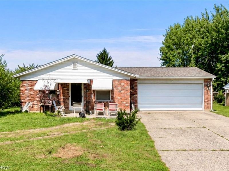 404 E Lexington Road, Eaton, OH 45320 Photo 1