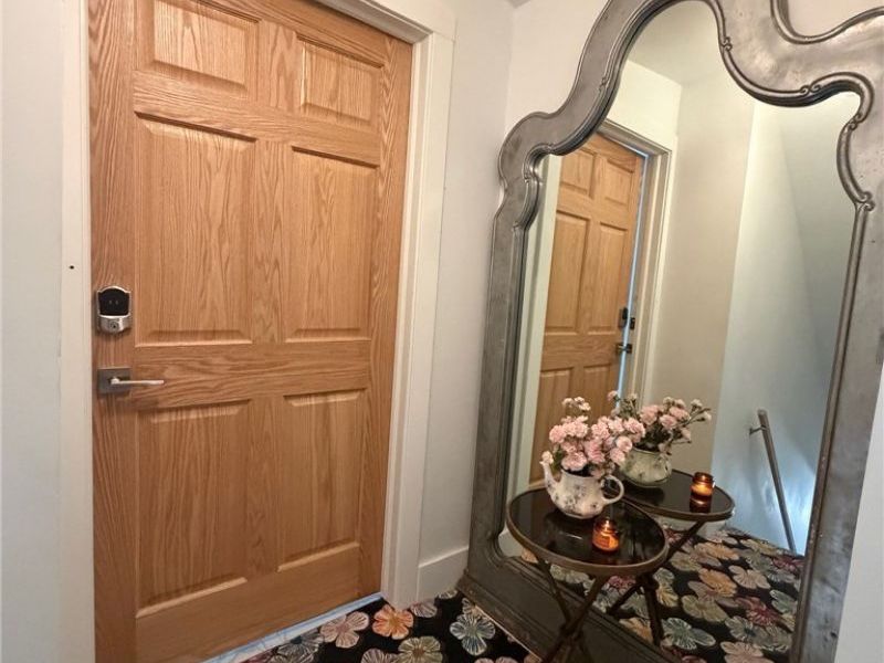 2102 Freeman Avenue, Cleveland, OH 44113 Photo 32