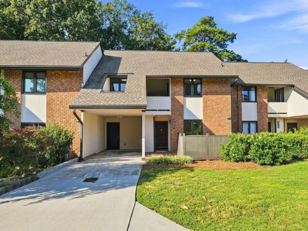 3229 Clairmont North NE, Atlanta, GA 30329