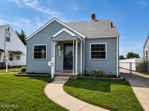 2514 Taft Avenue , Oregon, OH 43616