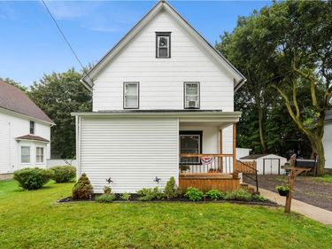 18 Genesee Street E, Perry, NY 14530
