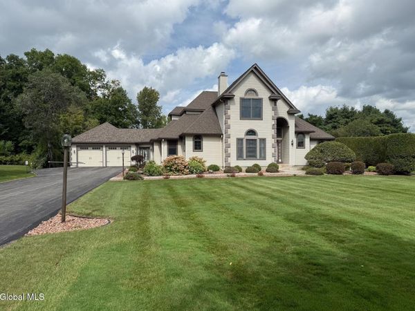 156 Hickory Ridge Road, Amsterdam, NY 12010