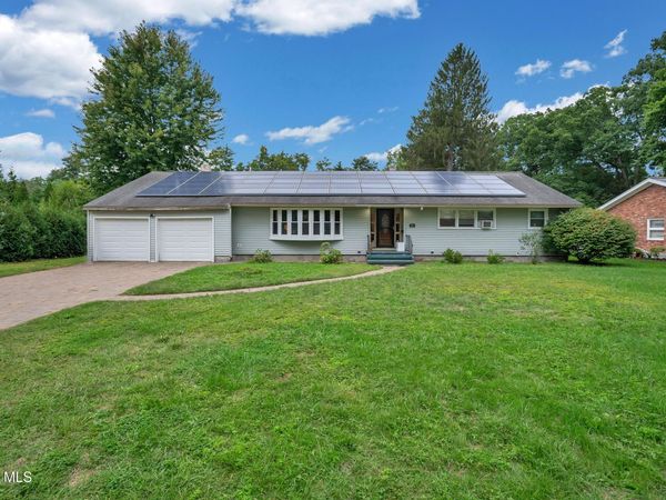 26 Fort Amherst Road, Queensbury, NY 12804