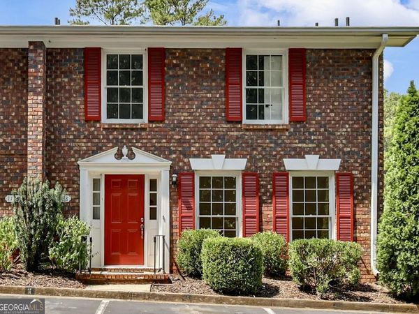 1138 Moorestown Circle, Decatur, GA 30033