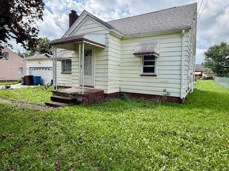 118 Camvet Drive, Campbell, OH 44405 Photo 2