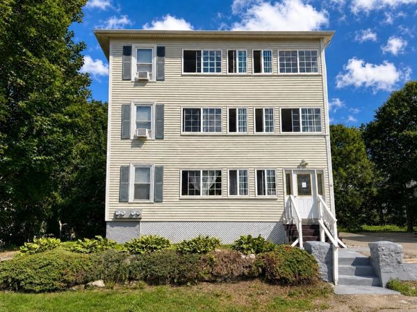 56 Water Street, Southbridge, MA 01550