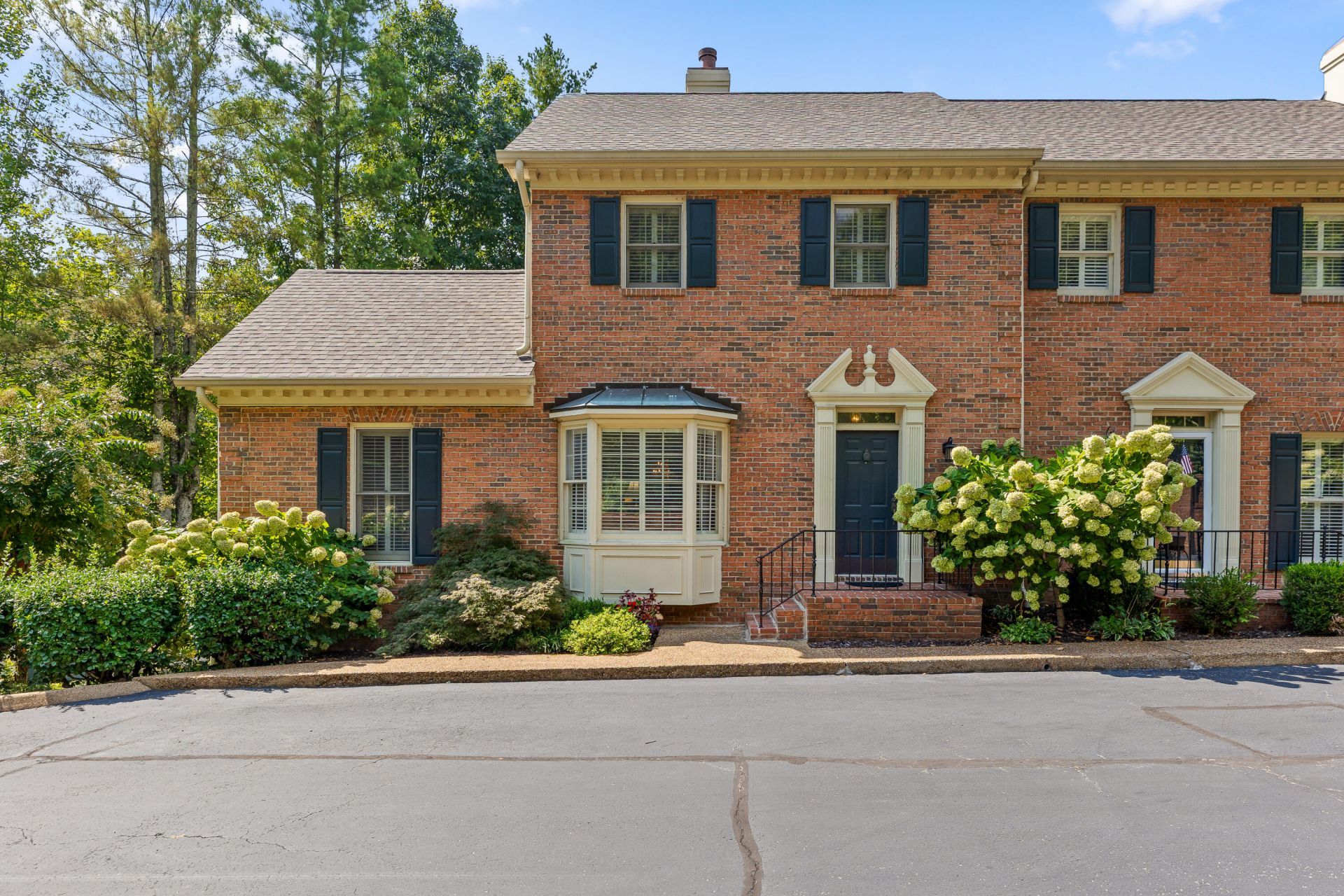 802 Signal Mountain Boulevard Signal Mountain, TN 37377