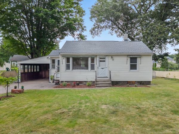 20 Overlook Ave, Shrewsbury, MA 01545