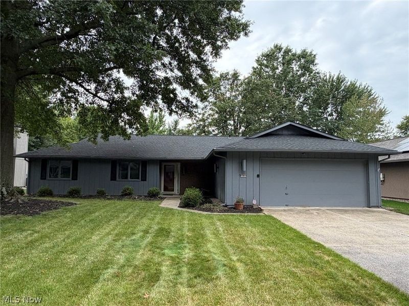 21801 Little Brook Way, Strongsville, OH 44149 Photo 2