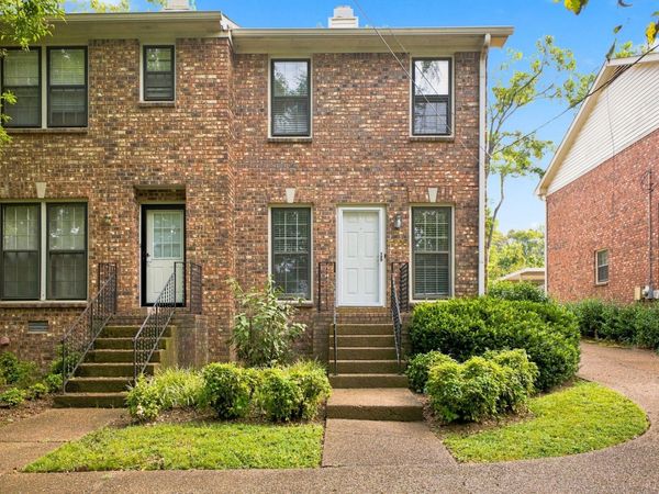 2308 Sharondale Drive , Nashville, TN 37215