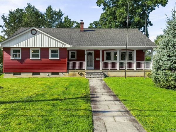 1 Henning Drive , Montrose, NY 10567