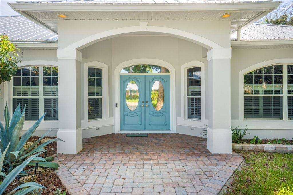 4390 2nd Square Sw, Vero Beach, FL 32968 Photo