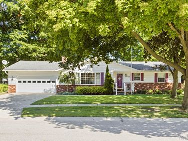 1829 Connecticut Avenue , Marysville, Mi 48040