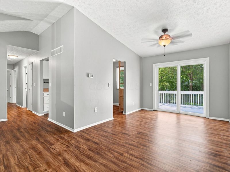 4085 Red Coat Lane, Columbus, OH 43230 Photo 10