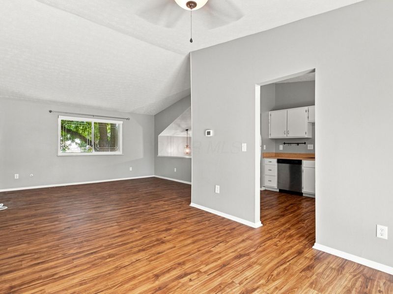 4085 Red Coat Lane, Columbus, OH 43230 Photo 12