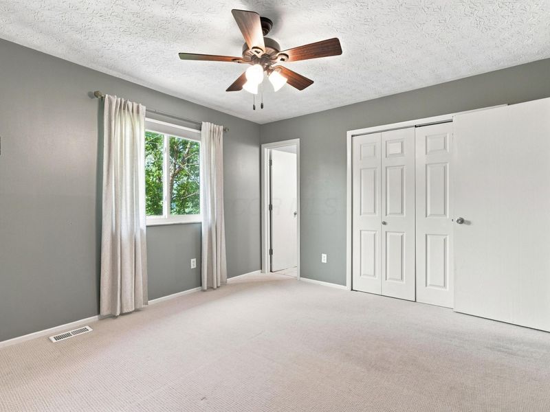 4085 Red Coat Lane, Columbus, OH 43230 Photo 18